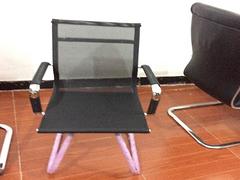 選購優(yōu)質辦公椅指南 專賣店與鋼木家具的選擇